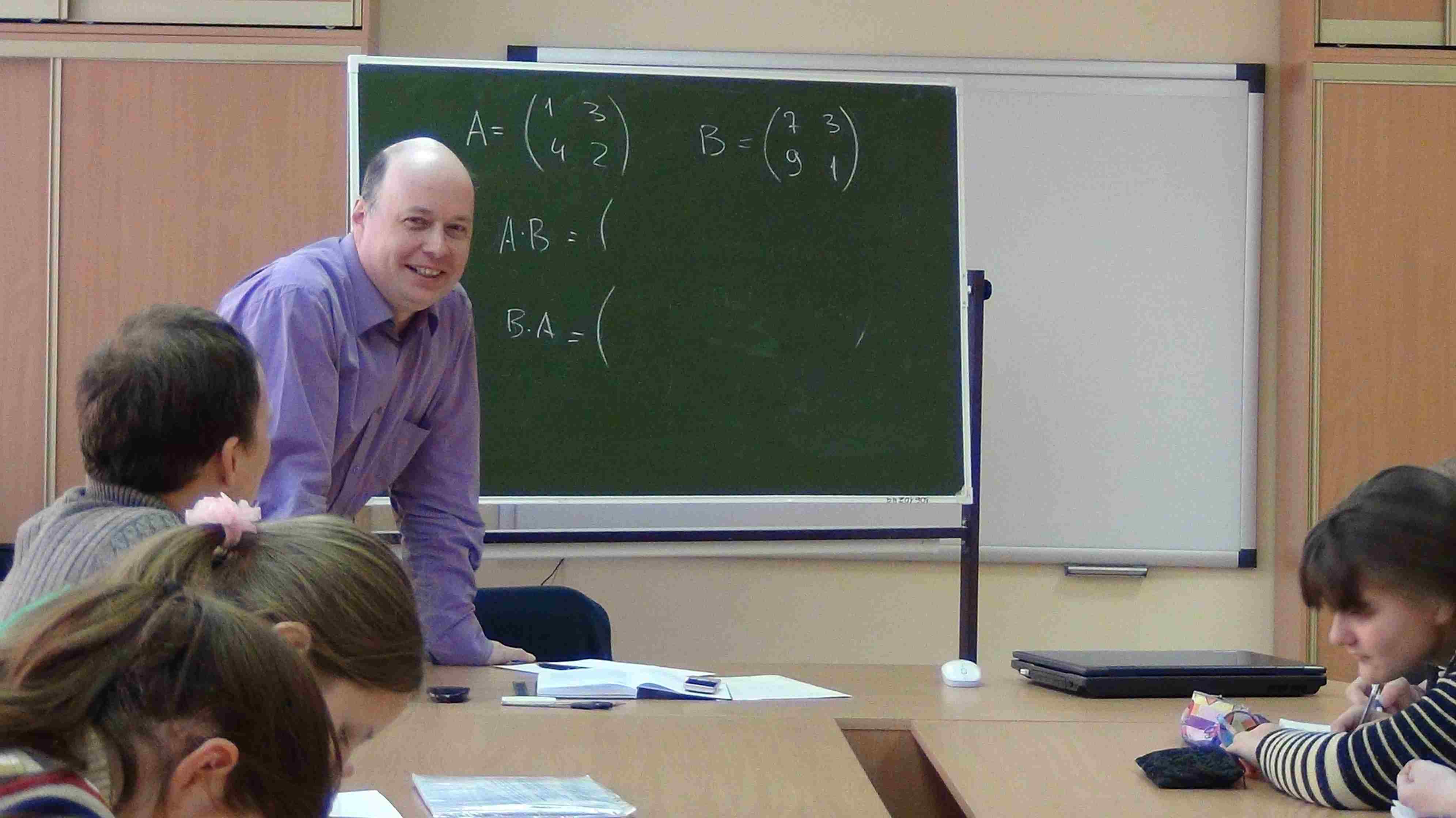 Занятие 5. Очередное открытое занятие по астрономии для учащихся и педагогов состоится 08.02.2014 в 14:40 в СОШ №91, к 304